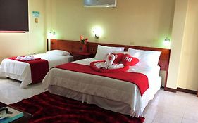 Hotel Los Algarrobos
