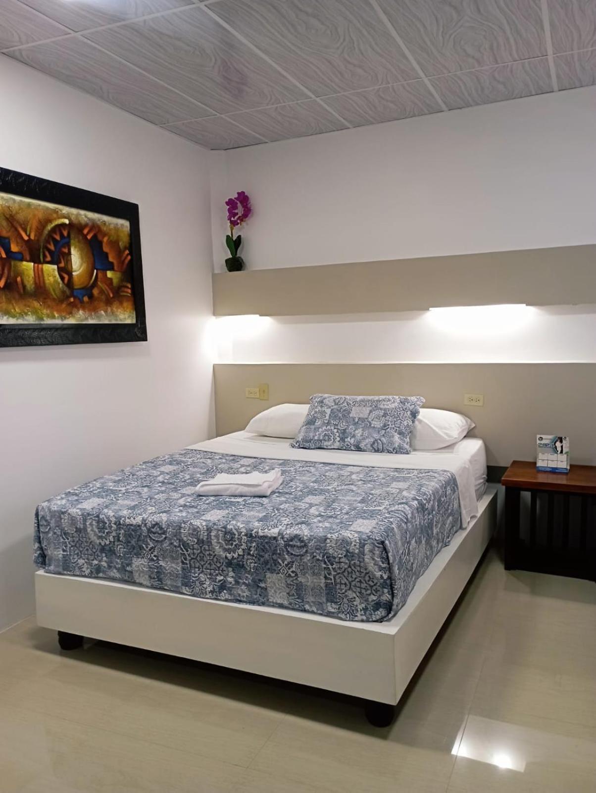Hotel Los Algarrobos Puerto Baquerizo Moreno Extérieur photo