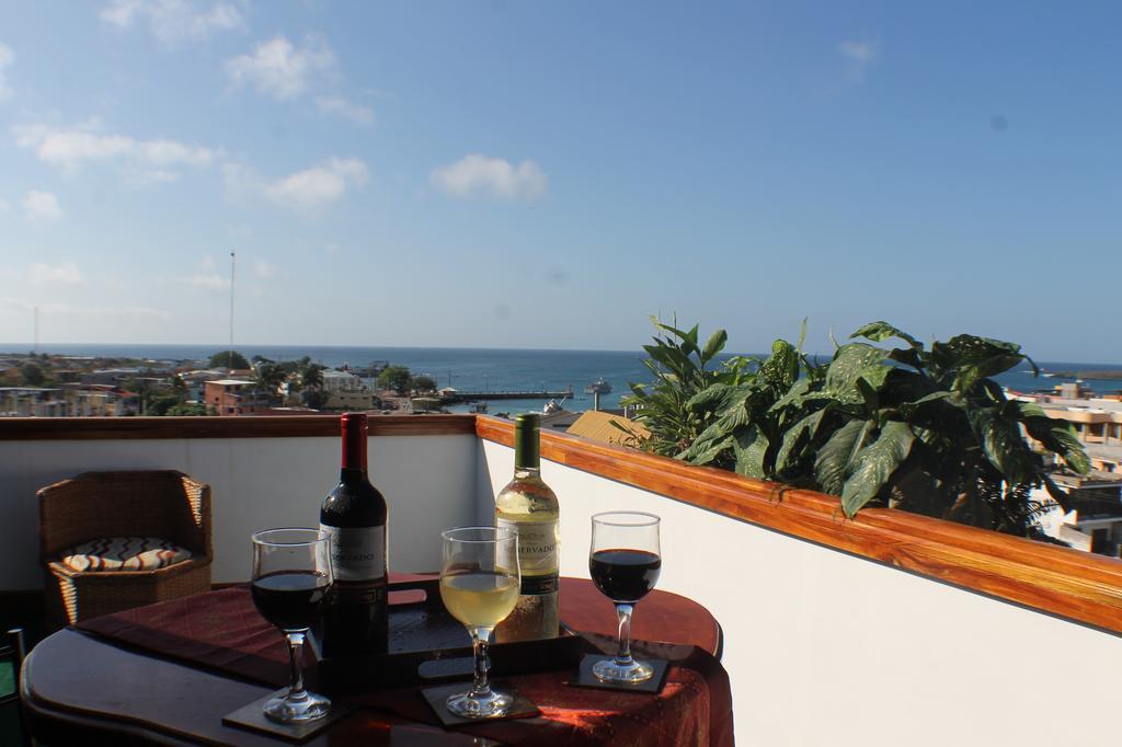 Hotel Los Algarrobos Puerto Baquerizo Moreno Extérieur photo